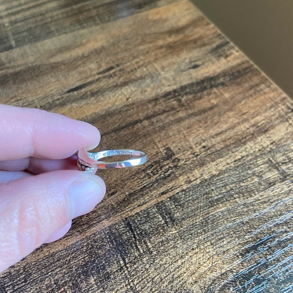 Black hills gold ring. - Picture 3 of 8